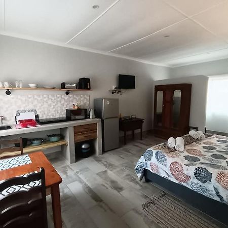 Bluewater Guesthouse Port Elizabeth Buitenkant foto