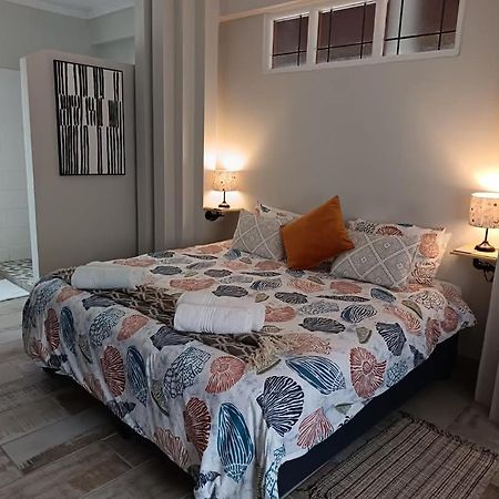 Bluewater Guesthouse Port Elizabeth Buitenkant foto