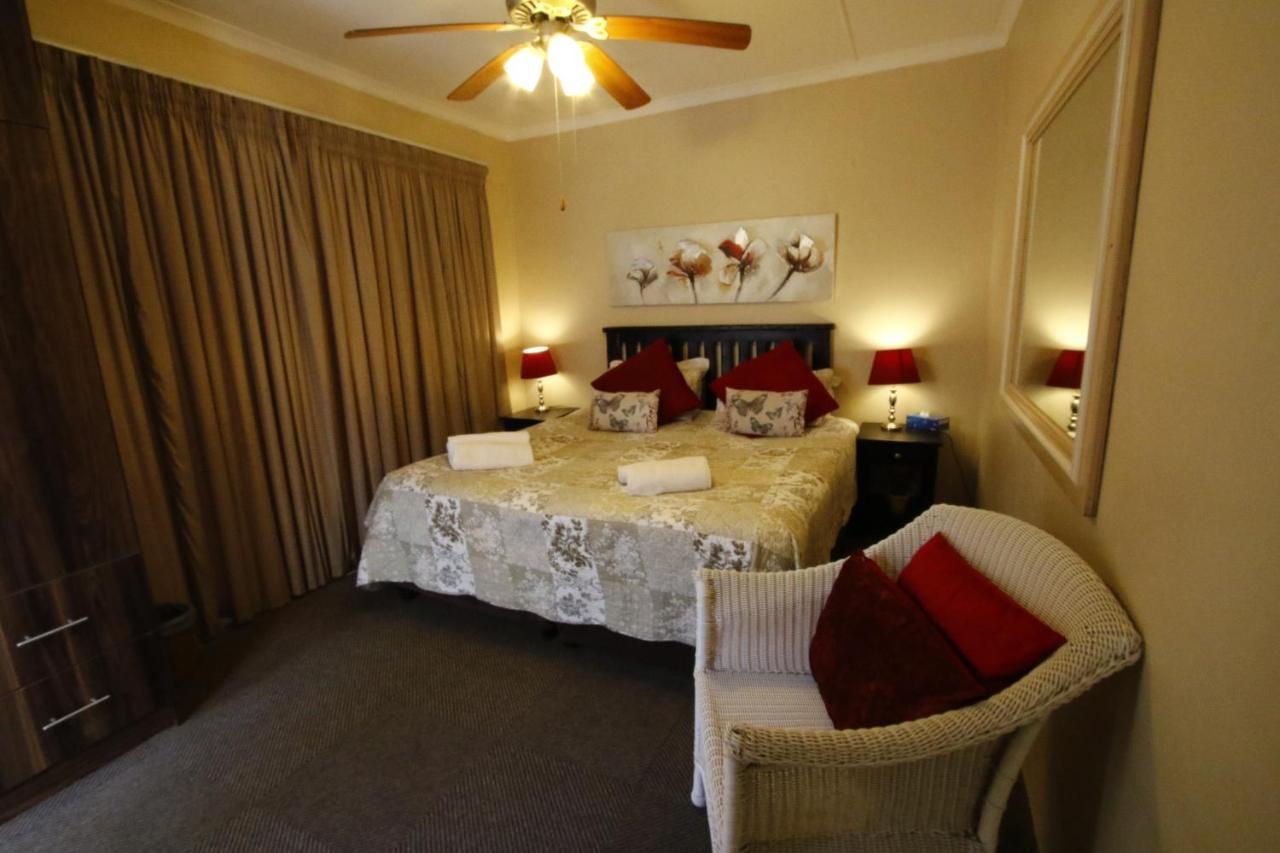 Bluewater Guesthouse Port Elizabeth Buitenkant foto