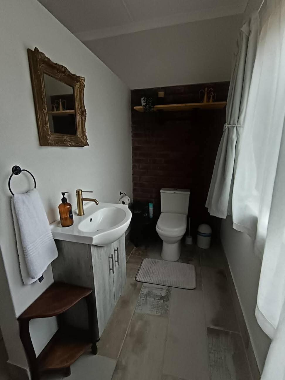 Bluewater Guesthouse Port Elizabeth Buitenkant foto