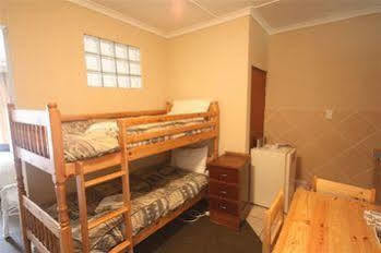 Bluewater Guesthouse Port Elizabeth Buitenkant foto